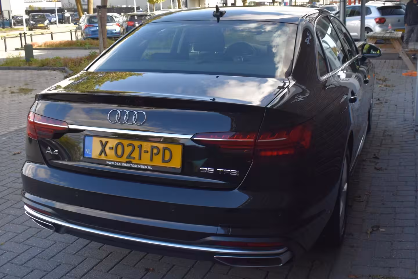 Audi A4 Limousine 35 TFSI Advanced Edition