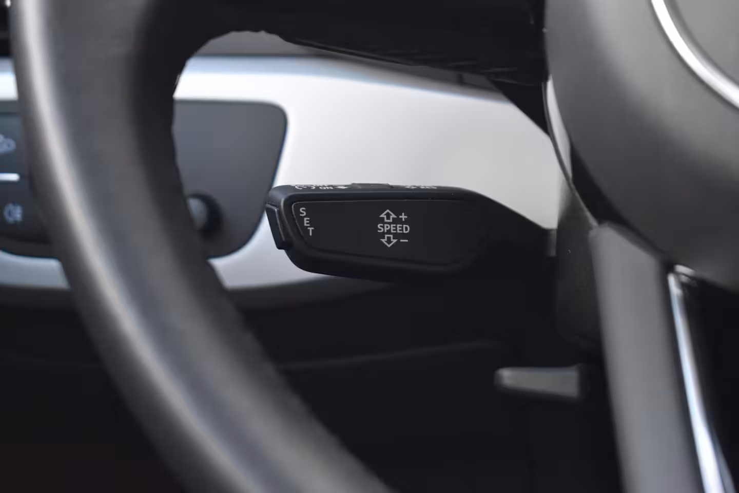 Audi A4 Limousine 35 TFSI Advanced Edition