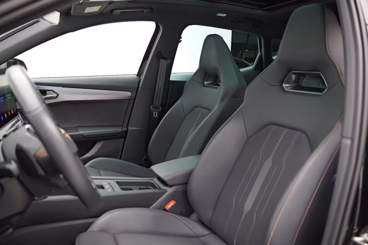 Cupra Formentor 1.4 e-Hybrid VZ Performance |Pano|Buttons|Memory|Dodehoek|Ambient|