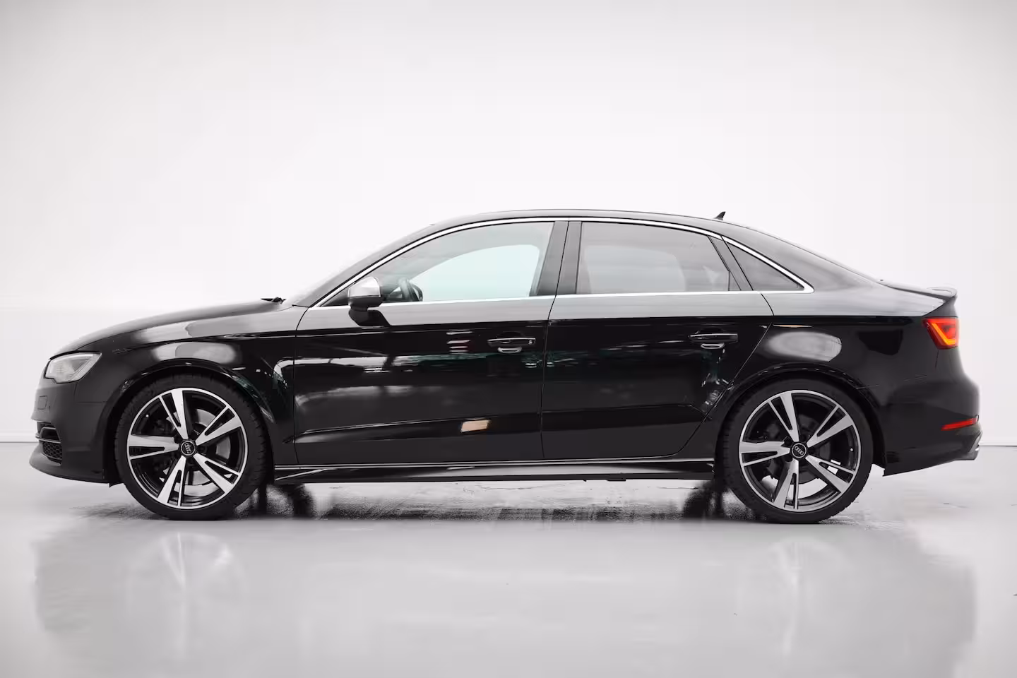 Audi S3 Limousine 2.0 TFSI quattro Pro Line Plus |Bang&Olufsen|Kuipstoel|Keyless|