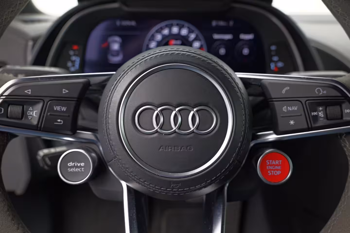 Audi R8 5.2 RWD |Carbon|Camera|Bang&Olufsen|