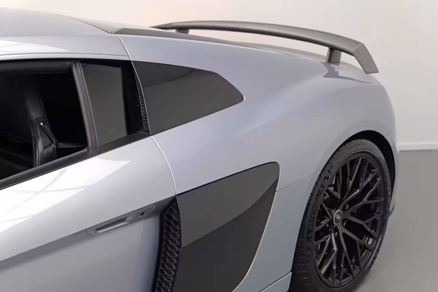 Audi R8 5.2 RWD |Carbon|Camera|Bang&Olufsen|