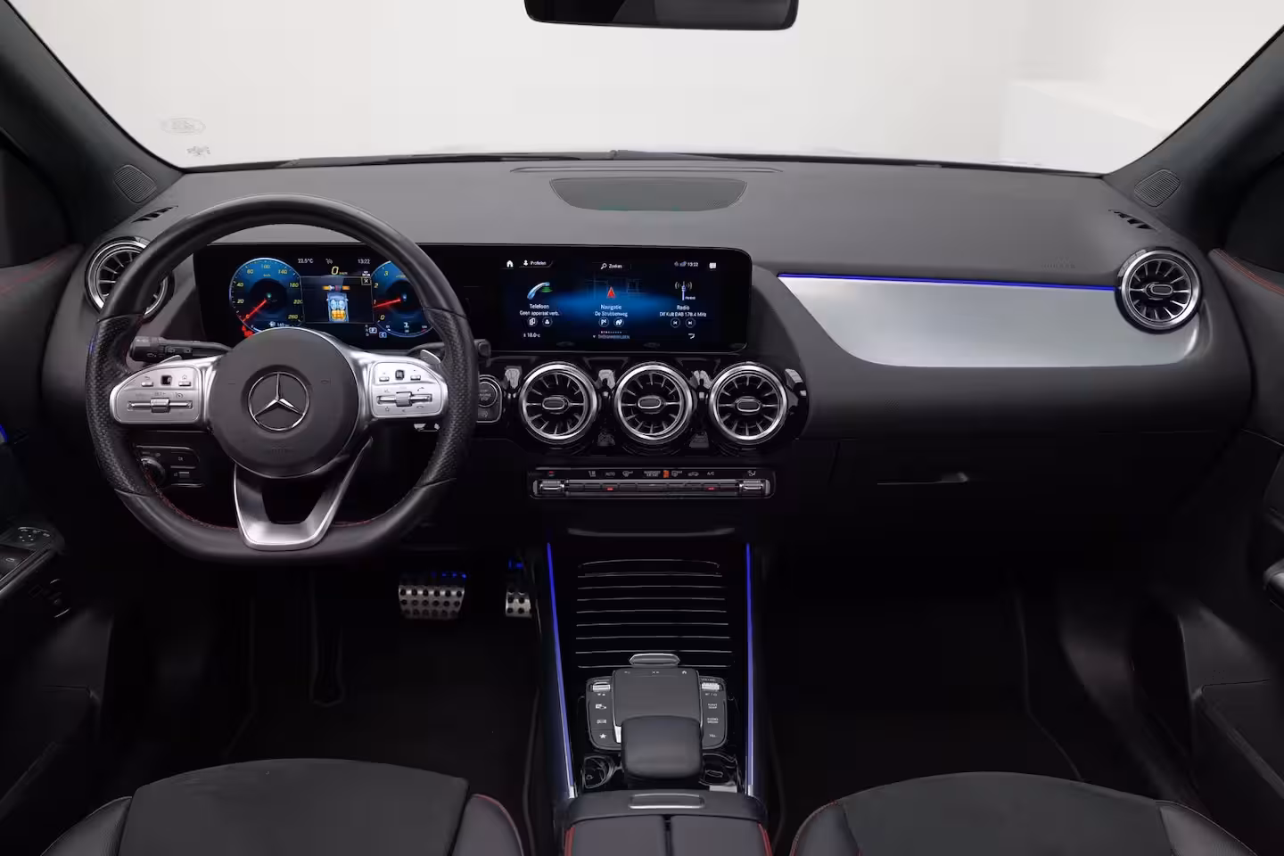 Mercedes-Benz GLA-Klasse GLA250 4MATIC AMG Line |Pano|Ambient|Camera|