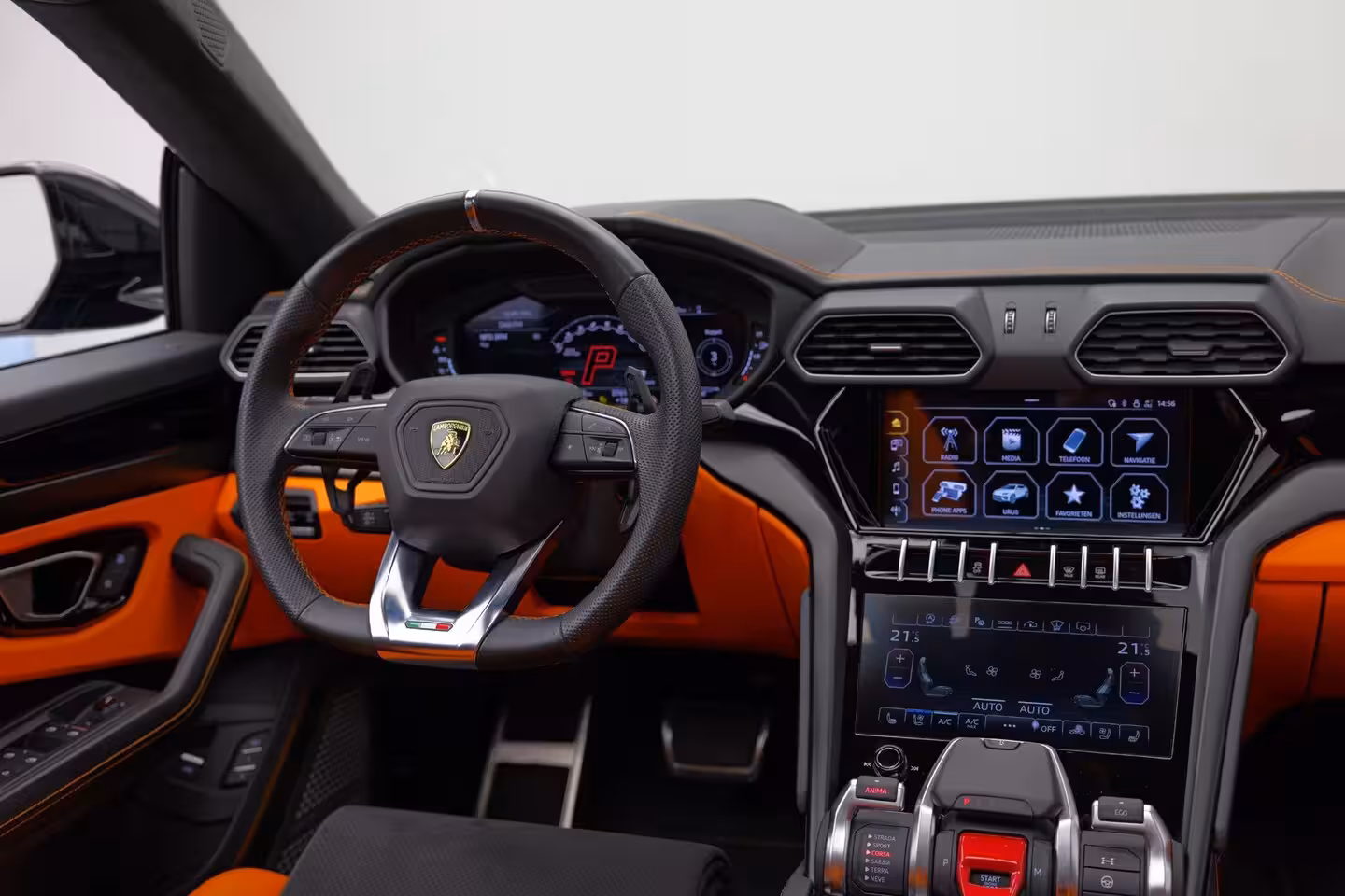 Lamborghini Urus 4.0 V8 Graphite Capsule |BTW|Massage|PPF|Fabrieksgarantie|