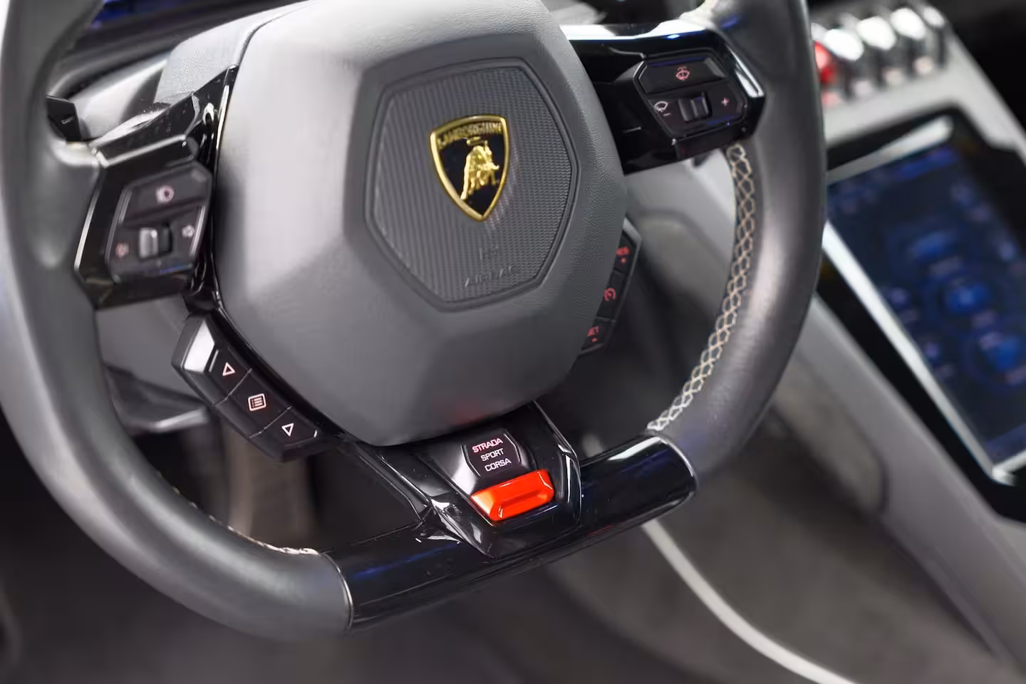 Lamborghini Huracán Evo 5.2 V10 |Lift|Carbon.Spoiler|Cruise|Alcantara|