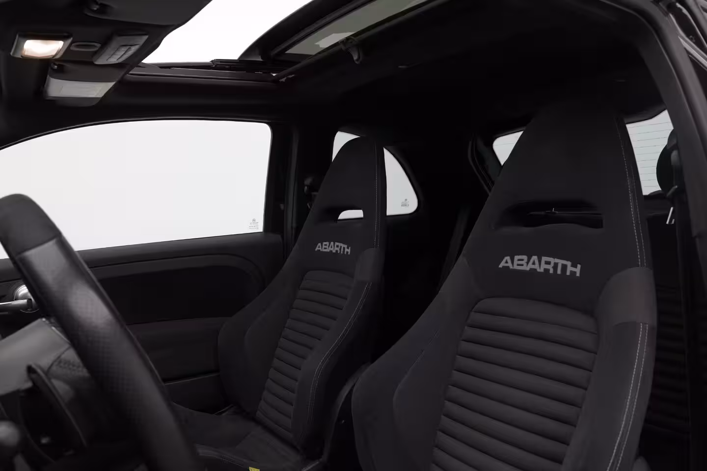 Abarth 595 Competizione 1.4 T-Jet |Pano|Carpay|Sabelt Stoel|