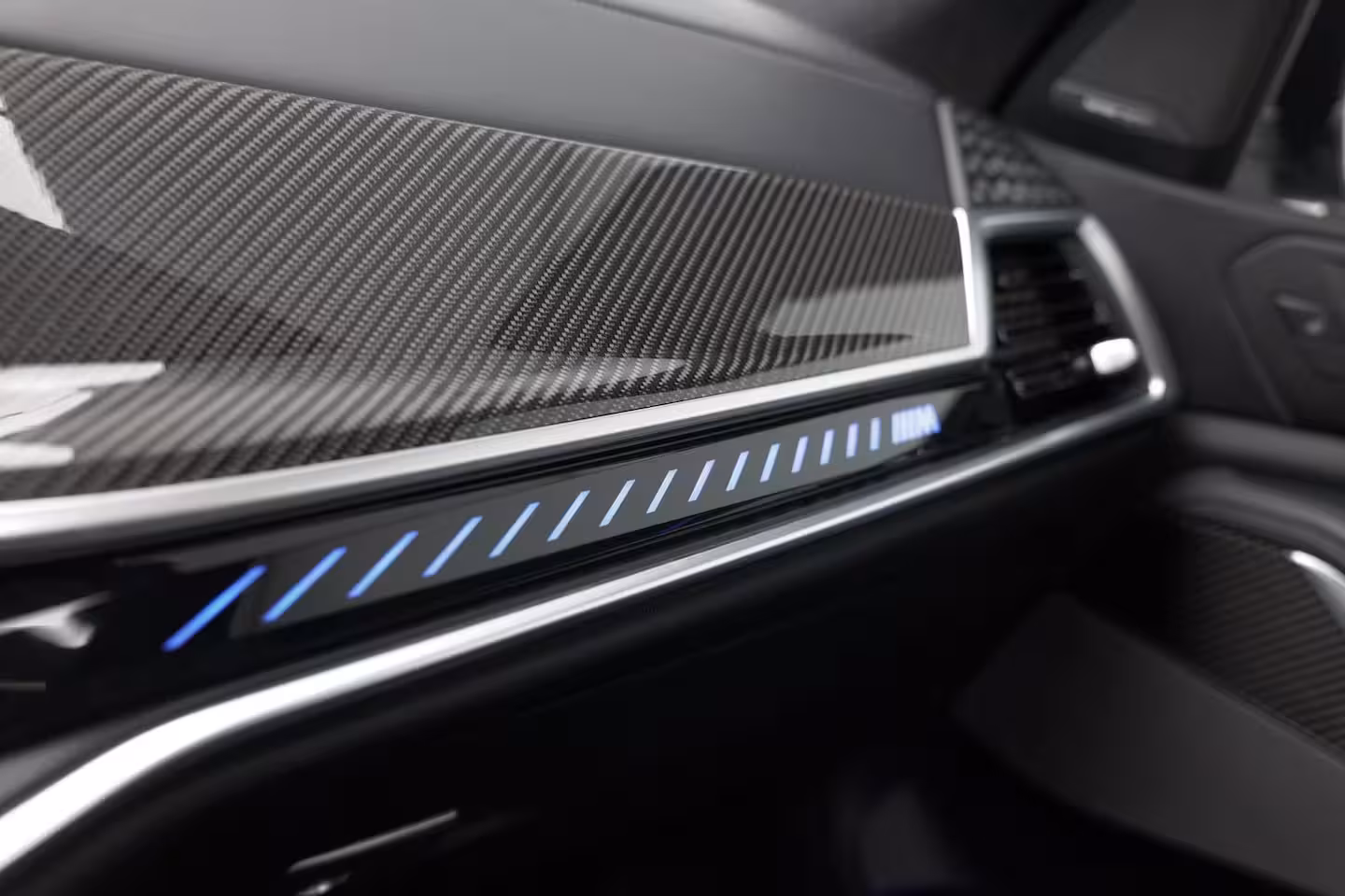 BMW X5 M60i xDrive |Pano|SkyLounge|Carbon|Massage|