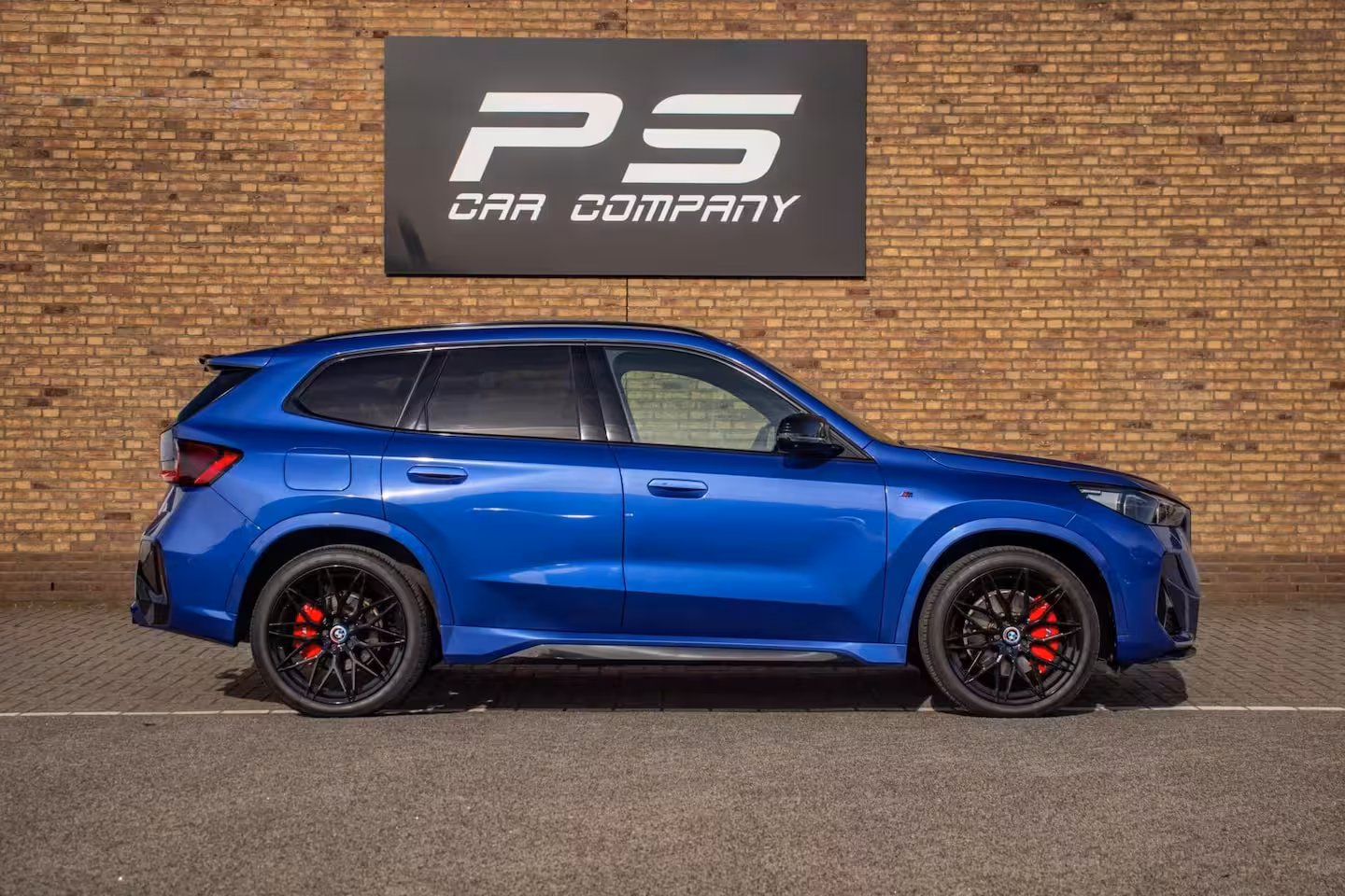BMW X1 xDrive30e M-Sport, Full Option, Premium Select, Pano