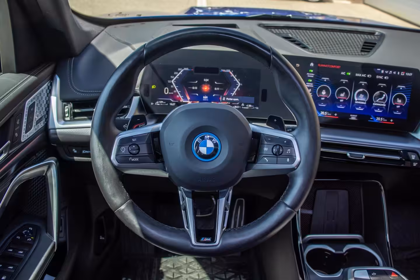 BMW X1 xDrive30e M-Sport, Full Option, Premium Select, Pano