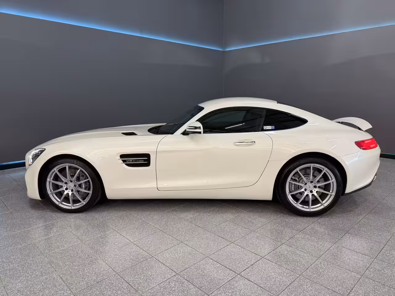Mercedes-Benz AMG GT 4.0 | 462 pk | Diamant-wit Bright designo | 24.178 km