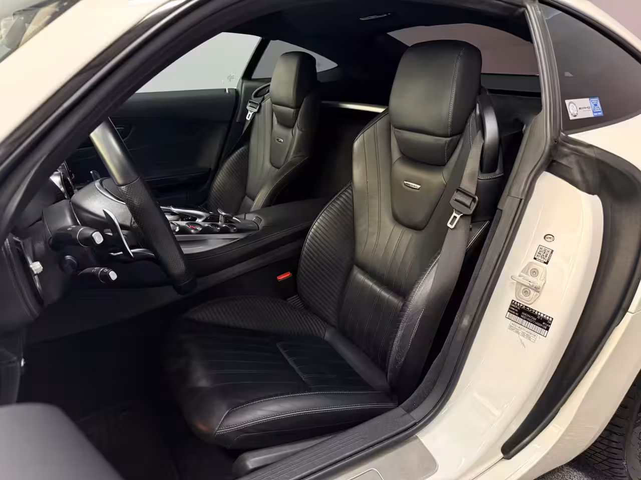 Mercedes-Benz AMG GT 4.0 | 462 pk | Diamant-wit Bright designo | 24.178 km