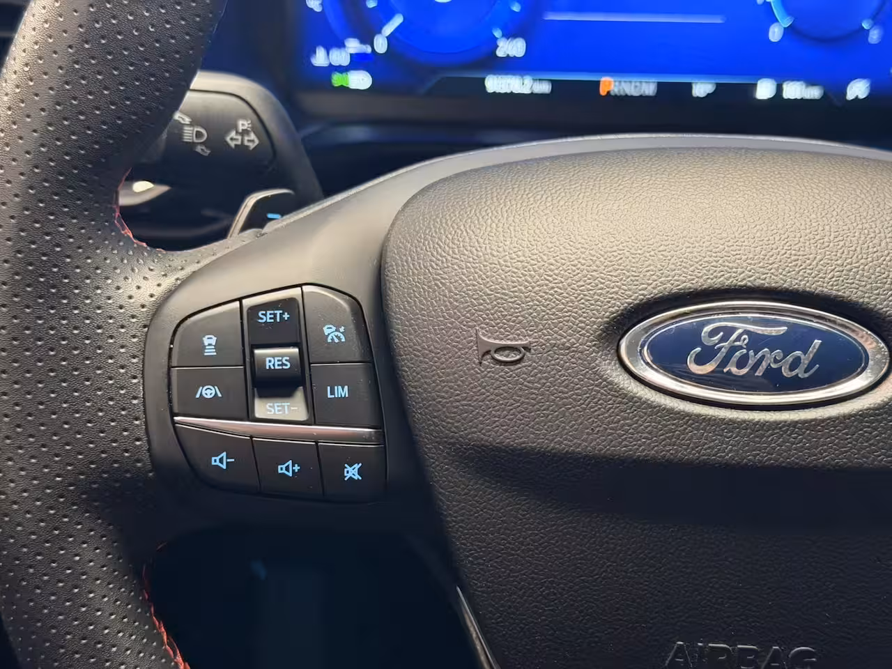 Ford Puma 1.0 ECOBOOST TITANIUM X AUTOMAAT NAVIGATIE ADAPTIVE CRUISE CONTROL APPLE CARPLAY/ANDROID R