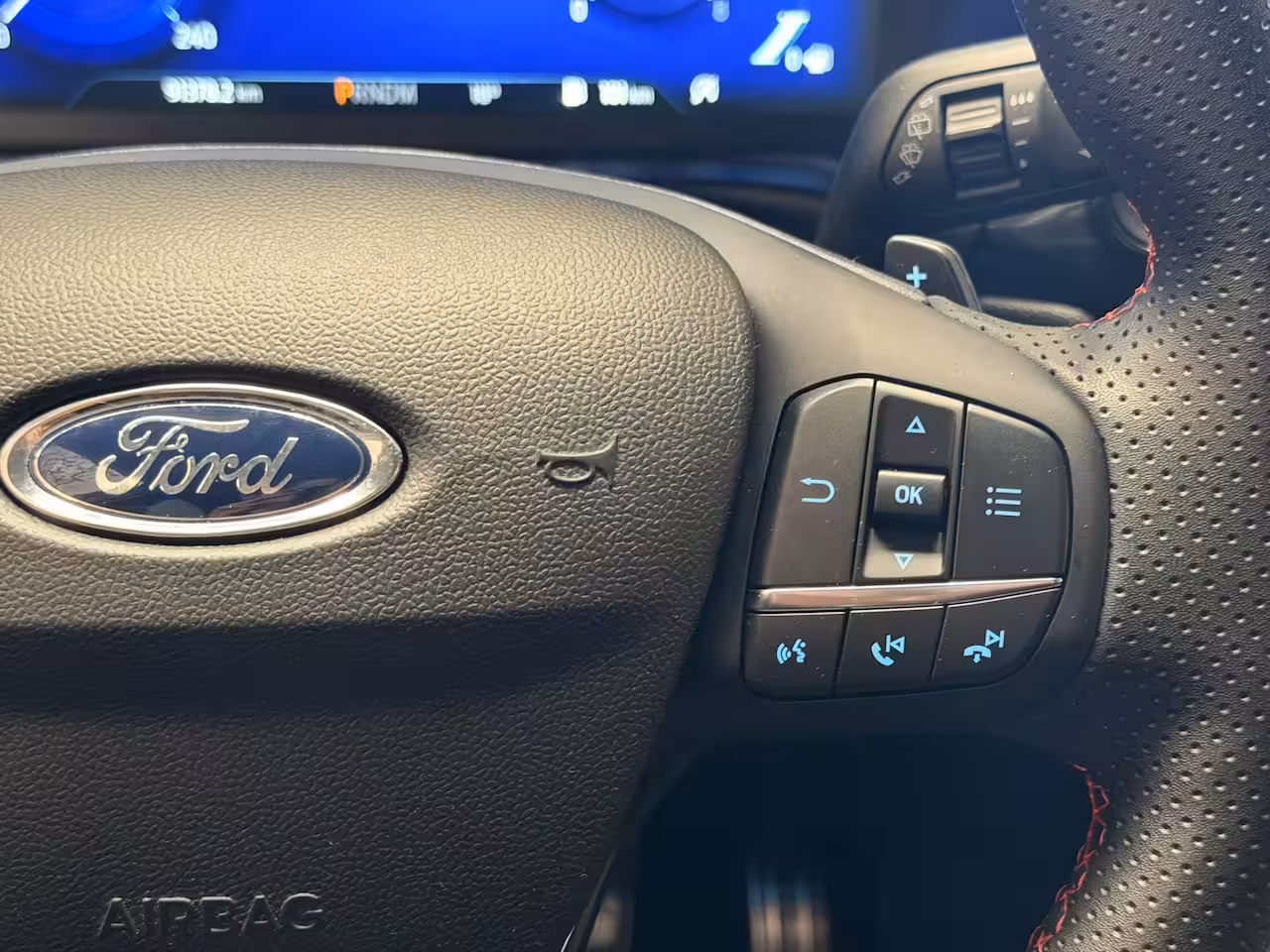 Ford Puma 1.0 ECOBOOST TITANIUM X AUTOMAAT NAVIGATIE ADAPTIVE CRUISE CONTROL APPLE CARPLAY/ANDROID R