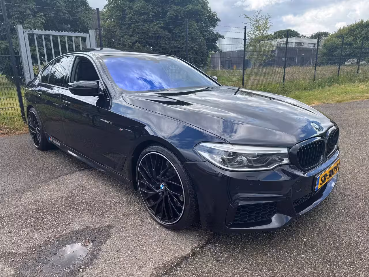 BMW 5-serie M550i xDrive High Exe 550PK B&O Performance Pack