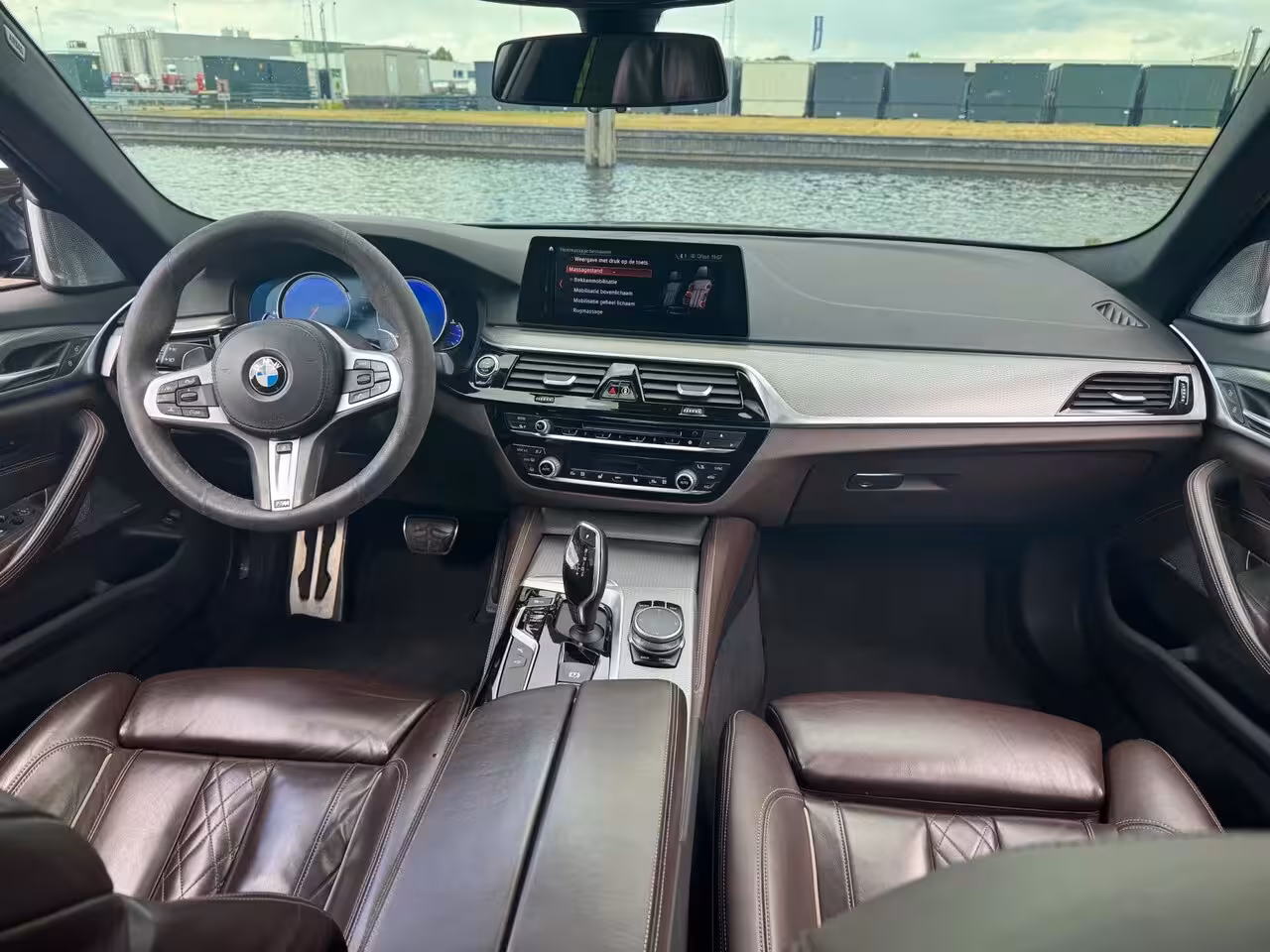 BMW 5-serie M550i xDrive High Exe 550PK B&O Performance Pack