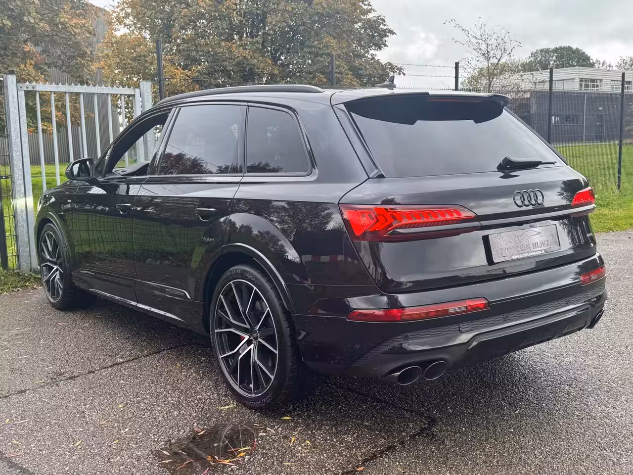 Audi Q7 55 TFSI quattro RS zetels Black Optic Pano Ambient 22inch