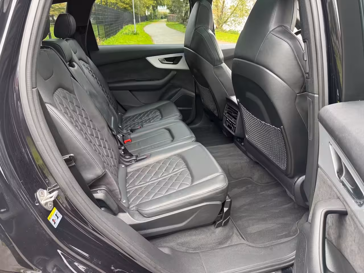 Audi Q7 55 TFSI quattro RS zetels Black Optic Pano Ambient 22inch