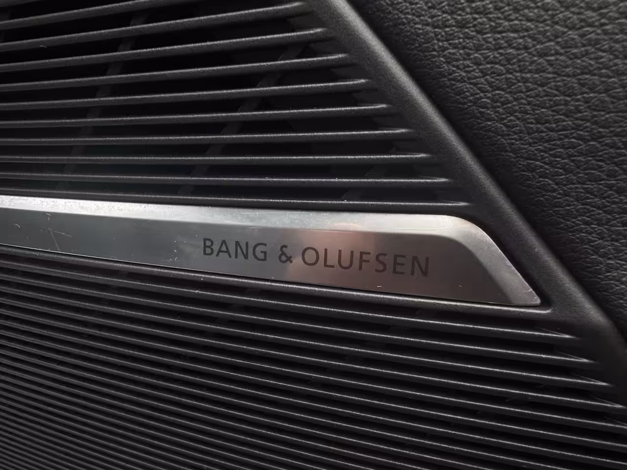 Audi Q7 55 TFSI quattro RS zetels Black Optic Pano Ambient 22inch