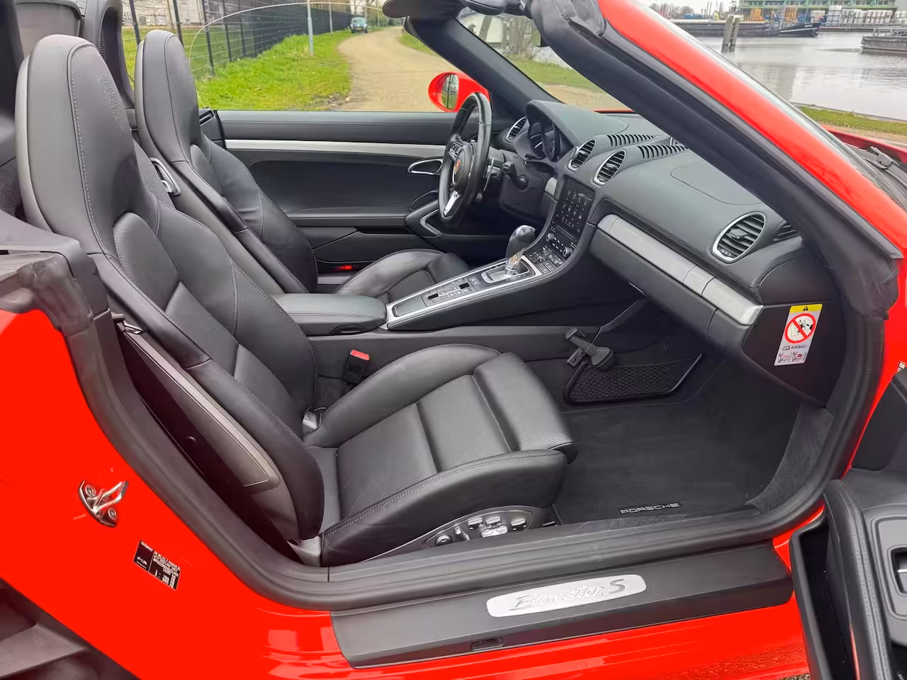 Porsche 718 Boxster S 2.5 350PK PDK Lava Orange Sportchrono PDLS 20Inch