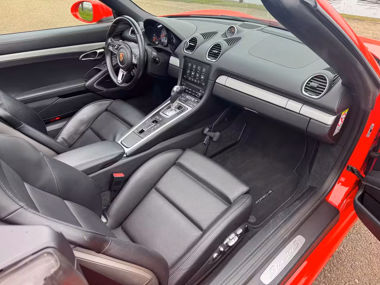 Porsche 718 Boxster S 2.5 350PK PDK Lava Orange Sportchrono PDLS 20Inch