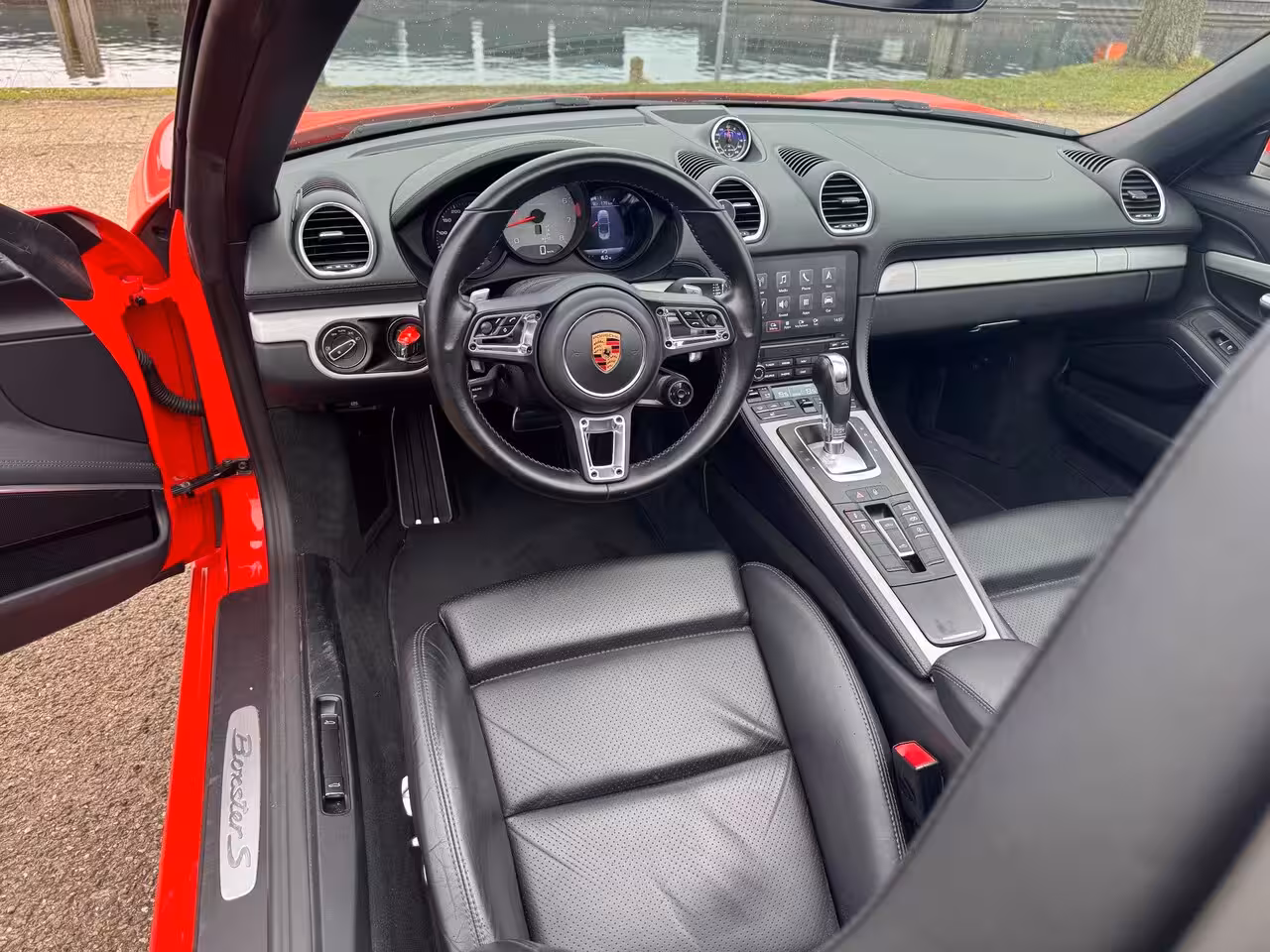 Porsche 718 Boxster S 2.5 350PK PDK Lava Orange Sportchrono PDLS 20Inch
