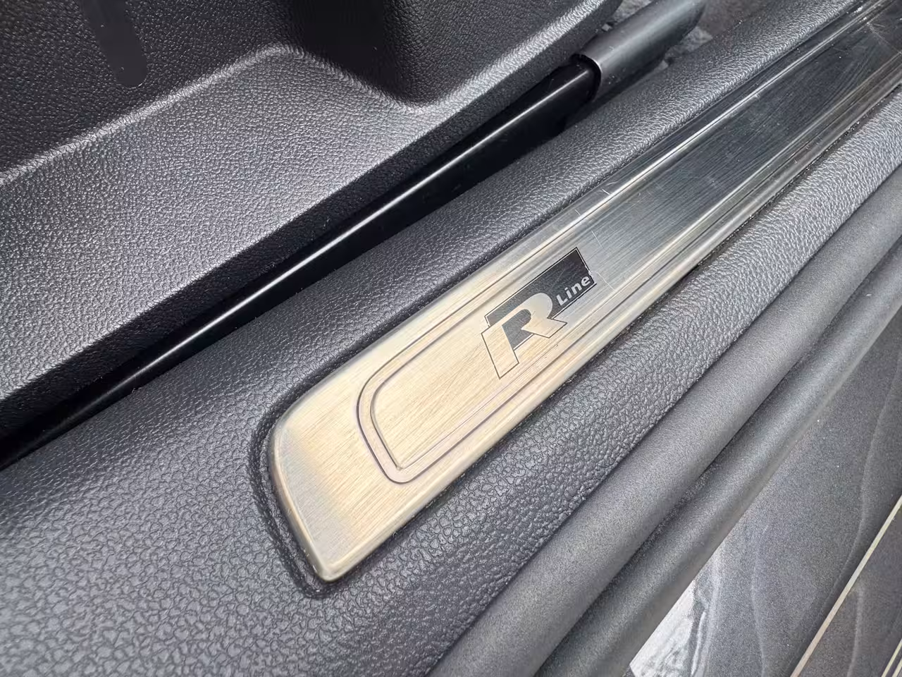 Volkswagen Arteon 2.0 TSI 4Motion Business R Panodak 20inch Dynaudio MEGA VOL