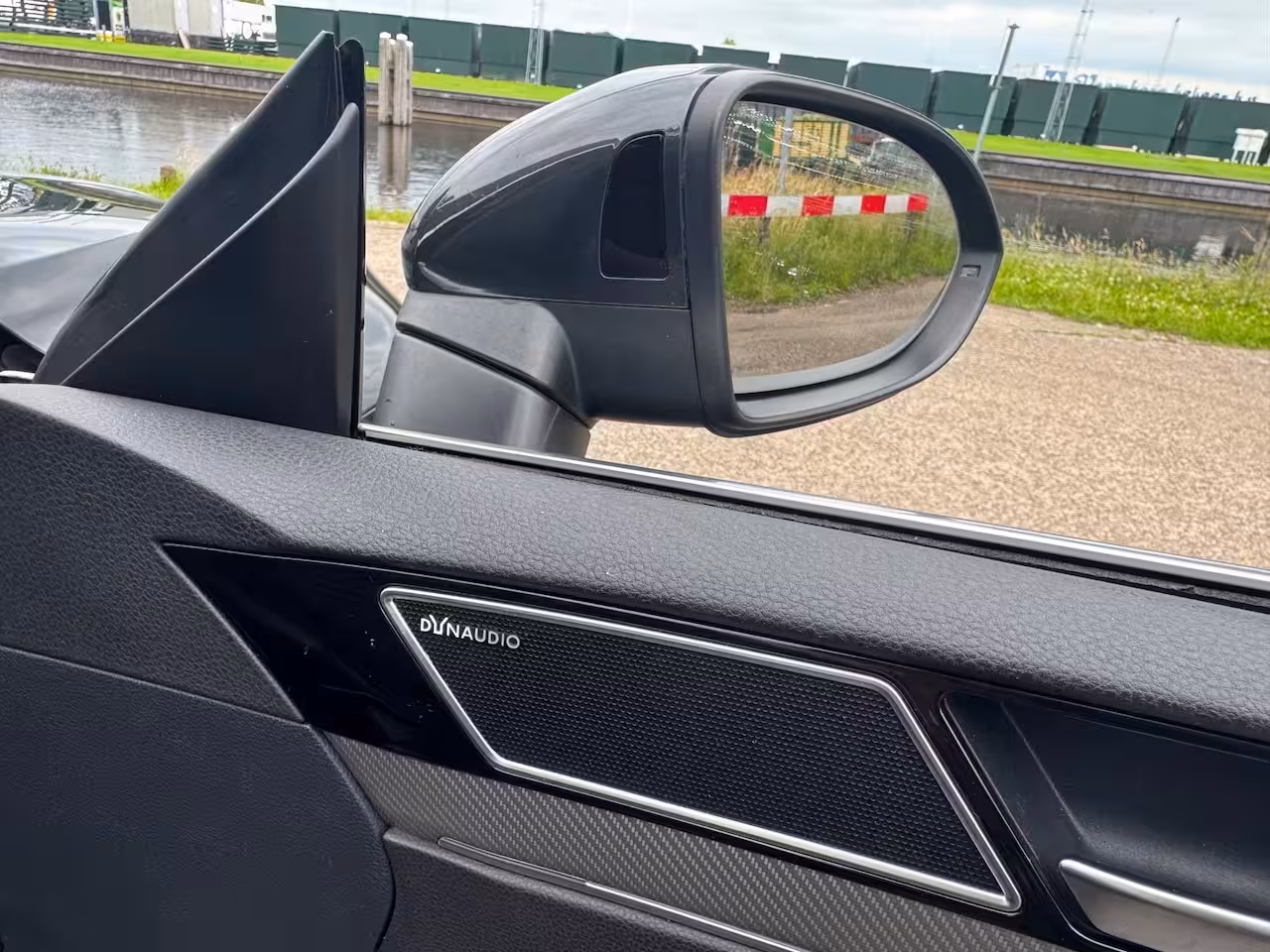 Volkswagen Arteon 2.0 TSI 4Motion Business R Panodak 20inch Dynaudio MEGA VOL
