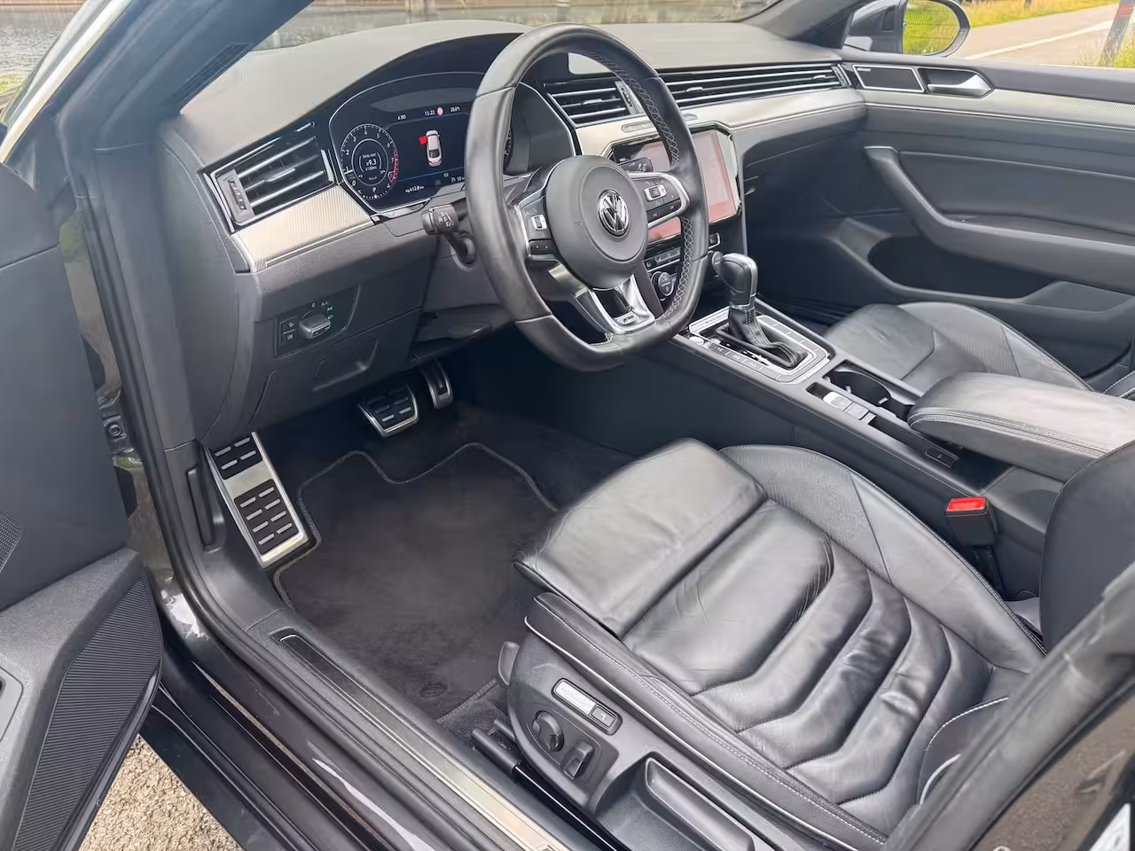 Volkswagen Arteon 2.0 TSI 4Motion Business R Panodak 20inch Dynaudio MEGA VOL