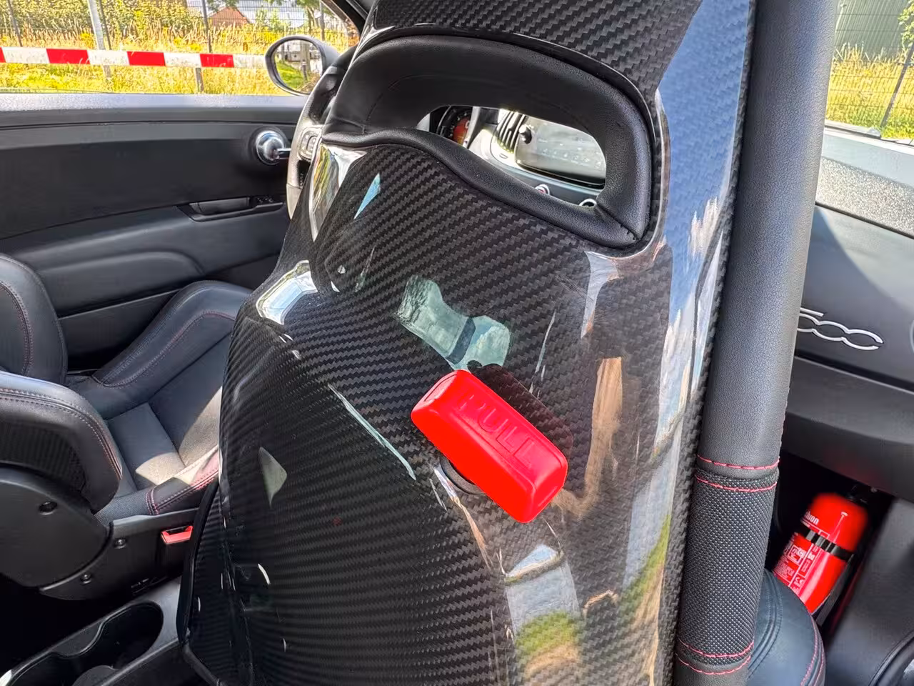 Abarth 695 1.4 T-Jet 180PK Competizione Carbon Sabelt Monza Beats