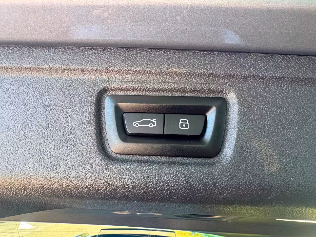 BMW 3-serie Touring 330i xDrive M Sport Laser Panodak Memory HuD VOL