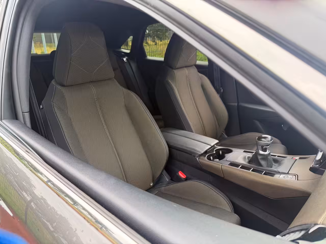 DS 7 Crossback 1.2 Turbo 130 Business NAP Trekhaak LED Keyless