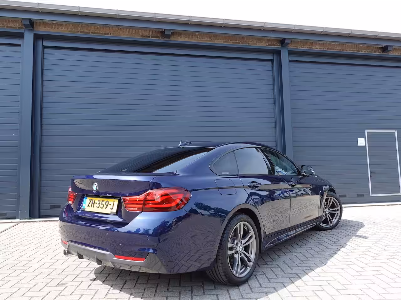 BMW 4-serie Gran Coupé (f36) 418i M Sport RIJKLAAR/CARBON/INDIVIDUAL/CAMERA/LED/STOELVERWARMING
