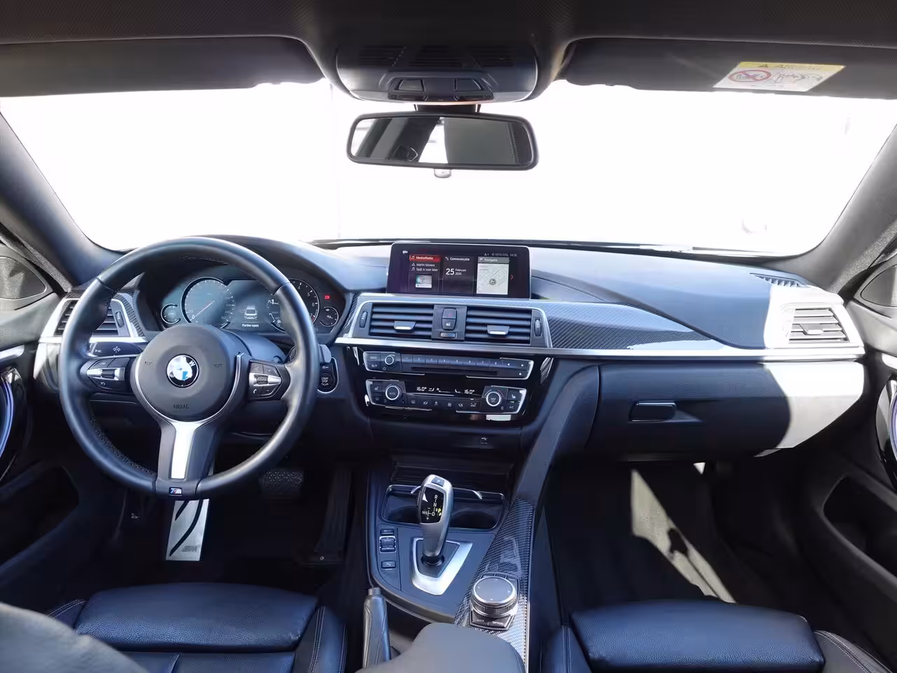 BMW 4-serie Gran Coupé (f36) 418i M Sport RIJKLAAR/CARBON/INDIVIDUAL/CAMERA/LED/STOELVERWARMING