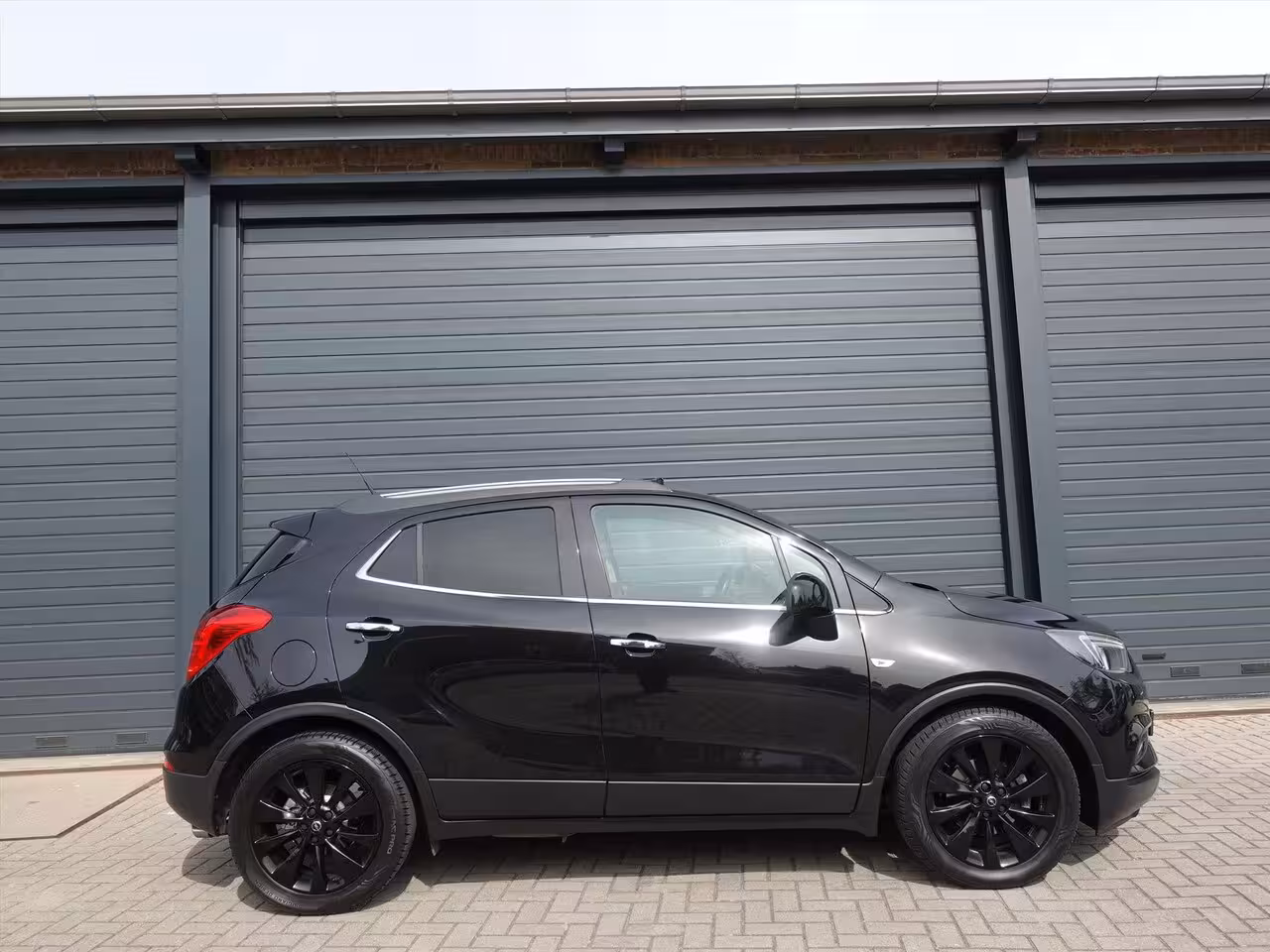 Opel Mokka X 1.4 Turbo 140pk Black Edition AUT RIJKLAAR/STUUR/STOEL VERWARMING/KEYLESS/SCHUIFKANTEL DAK