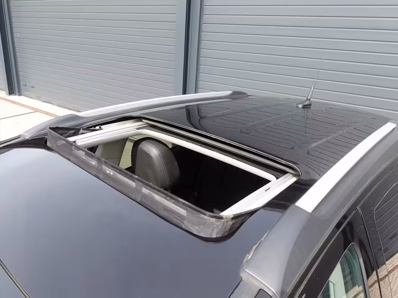Opel Mokka X 1.4 Turbo 140pk Black Edition AUT RIJKLAAR/STUUR/STOEL VERWARMING/KEYLESS/SCHUIFKANTEL DAK