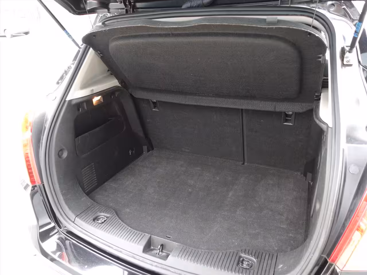 Opel Mokka X 1.4 Turbo 140pk Black Edition AUT RIJKLAAR/STUUR/STOEL VERWARMING/KEYLESS/SCHUIFKANTEL DAK