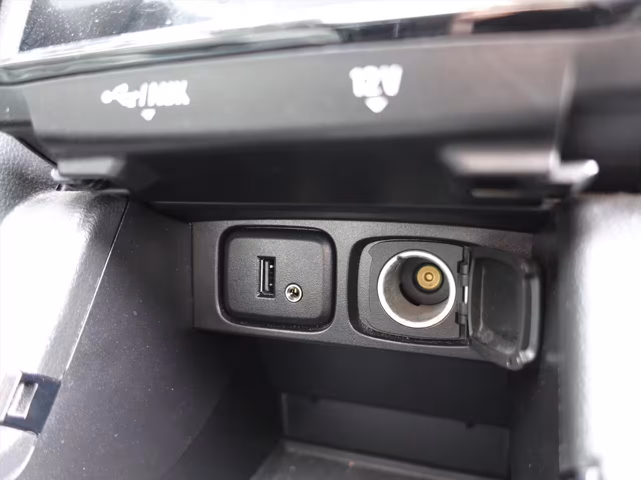 Opel Mokka X 1.4 Turbo 140pk Black Edition AUT RIJKLAAR/STUUR/STOEL VERWARMING/KEYLESS/SCHUIFKANTEL DAK