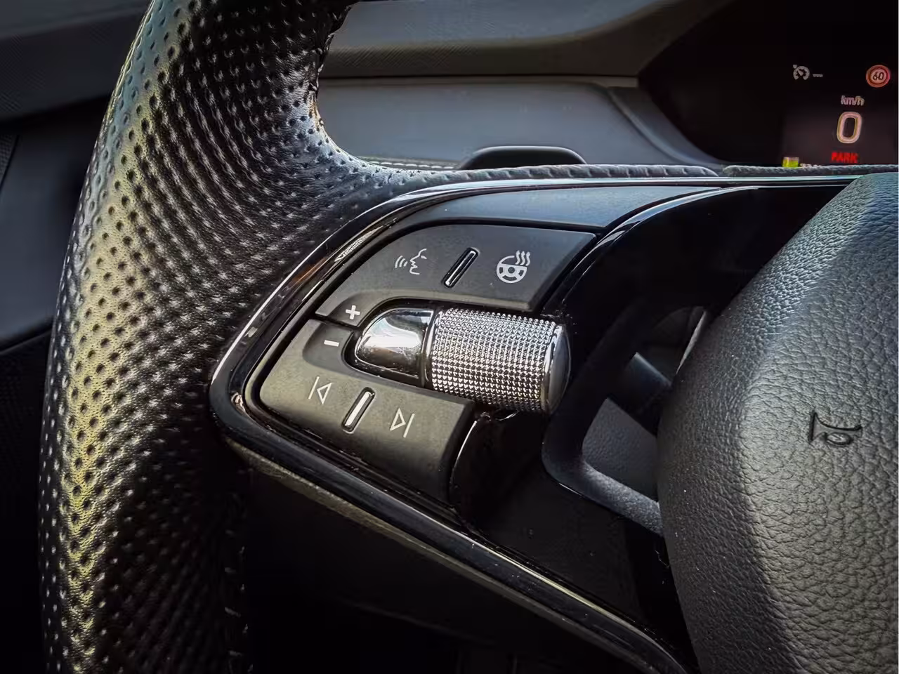Skoda Enyaq iV 60 Sportline - SOH 91, 2%, Cruise, Stoelverw., Achteruitrijcamera, 1e eigenaar, Stuurverw