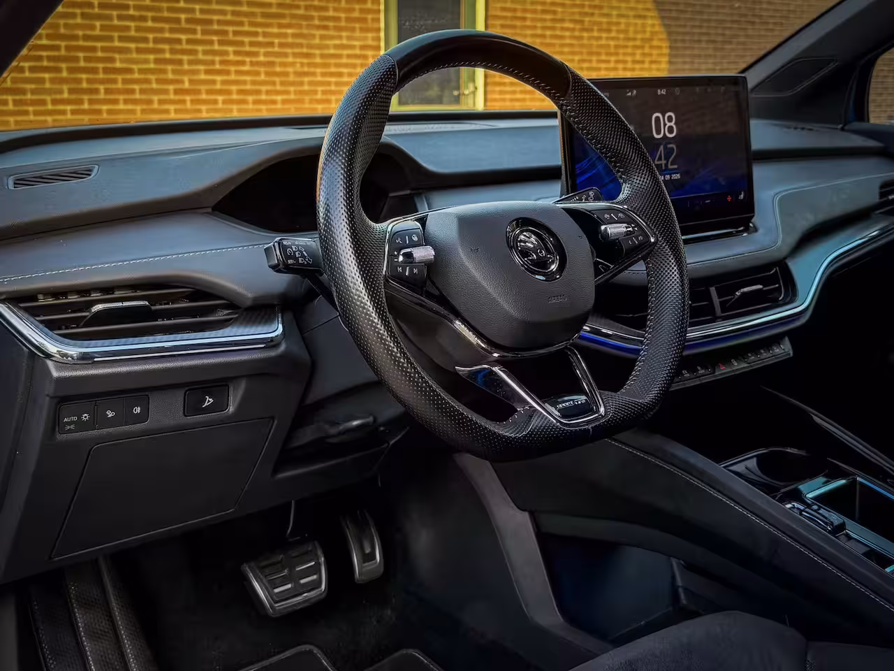 Skoda Enyaq iV 60 Sportline - SOH 91, 2%, Cruise, Stoelverw., Achteruitrijcamera, 1e eigenaar, Stuurverw