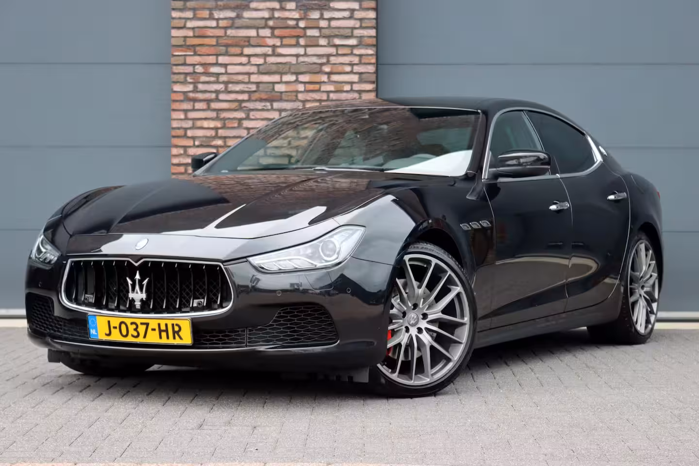 Maserati Ghibli 3.0 S Q4 | Carbon | Bowers&Wilkins | Stoelventilatie | Memory | Variabel Onderstel | Apple