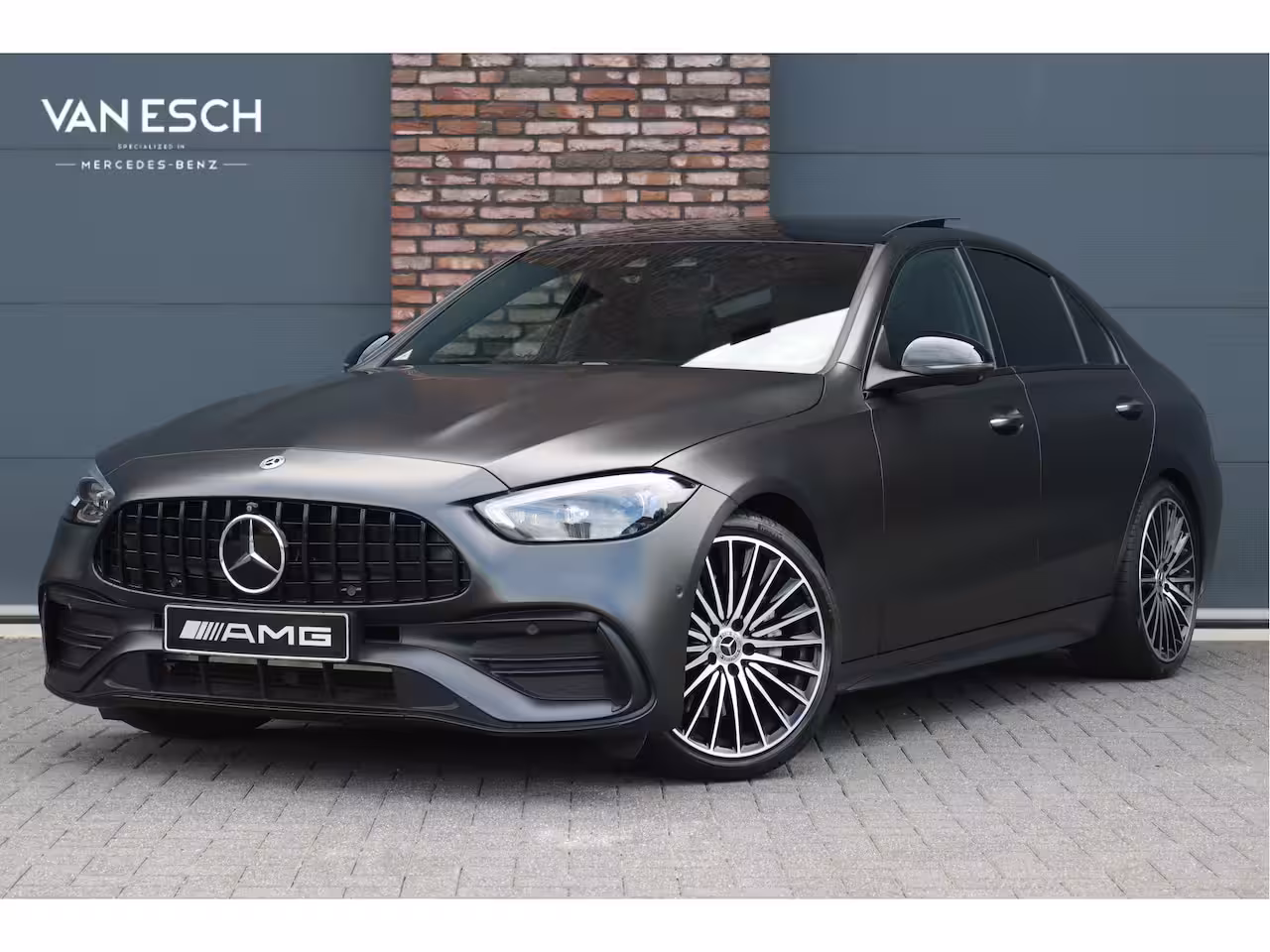 Mercedes-Benz C-klasse 200 4MATIC Premium+ AMG Line | Distronic+ | Panoramadak | Burmester | Memory | Massage | S