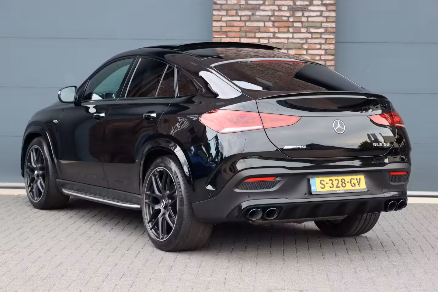 Mercedes-Benz GLE-Klasse Coupé AMG 53 4MATIC+ | Luchtvering | Distronic+ | Panoramadak | HUD | Stoelventilatie | Surround