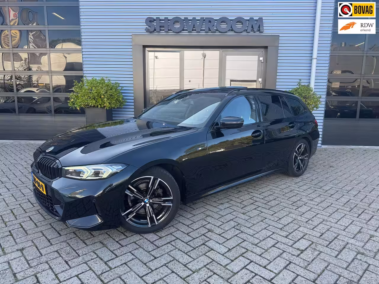 BMW 3-serie Touring 318i M-Pakket|AUTOMAAT|PANO|HARMAN/KARDON|CAMERA|LEDER/ALCANTARA