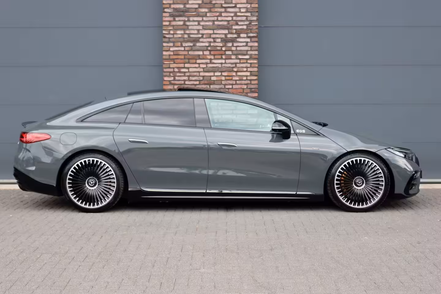 Mercedes-Benz EQS AMG 53 4MATIC+ 108 kWh | Manufaktur | Keramisch | Achterasbesturing | Hyperscreen | Carbon
