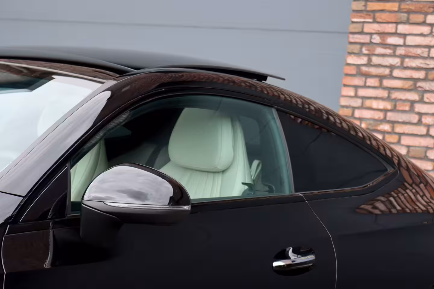 Mercedes-Benz CLE Coupé 300 e AMG Line | Panoramadak | Distronic | Massage | Stoelventilatie | Digital Light | Ver