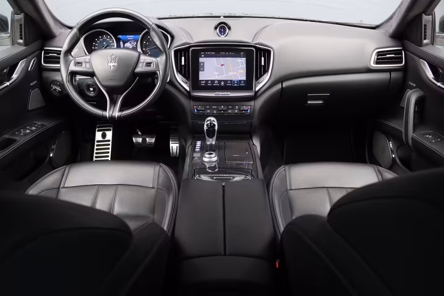 Maserati Ghibli 3.0 S Q4 | Carbon | Bowers&Wilkins | Stoelventilatie | Memory | Variabel Onderstel | Apple