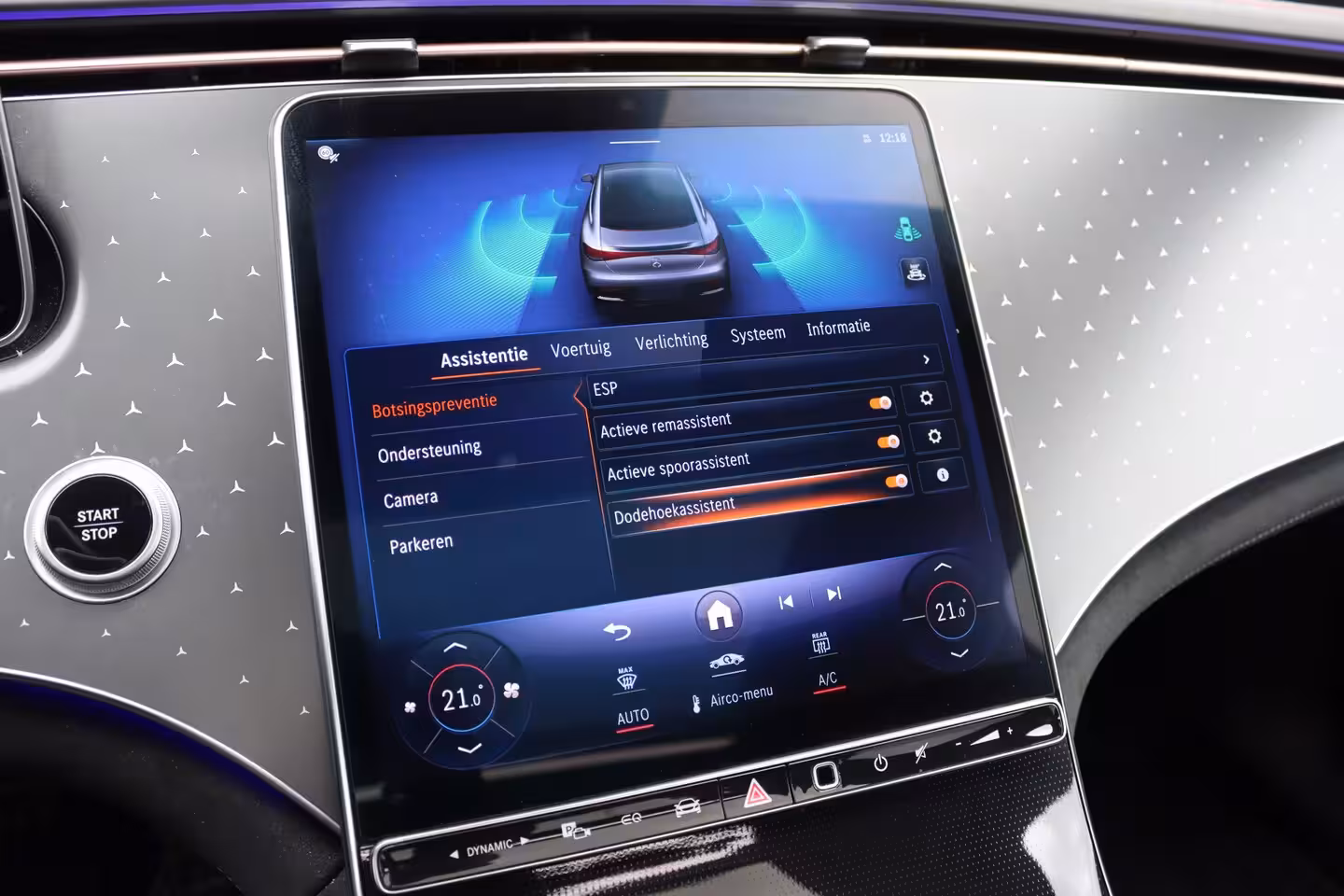 Mercedes-Benz EQE 300 AMG Line 90 kWh | Airmatic | Distronic | Panoramadak | Warmtepomp | Memory | Camera |