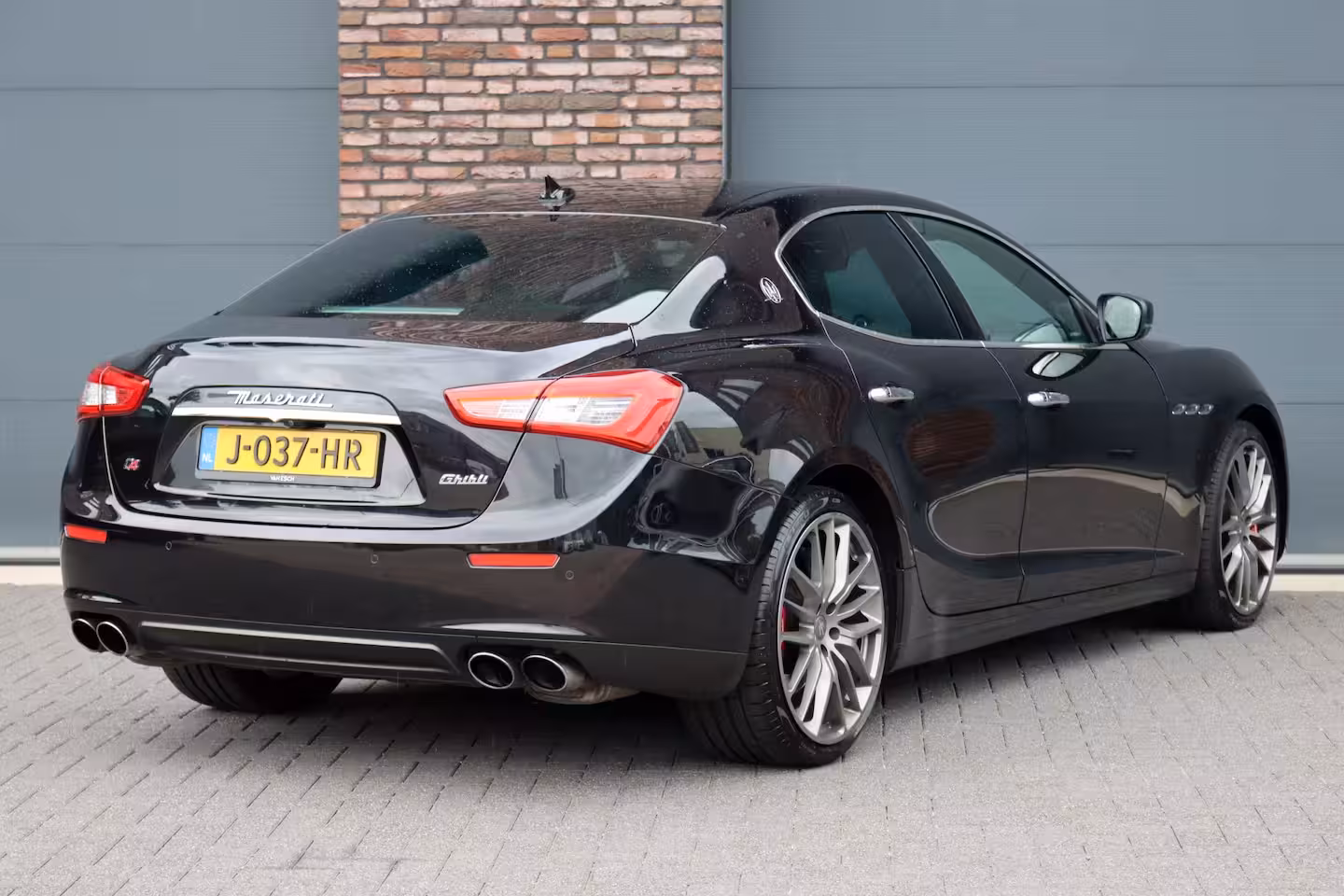Maserati Ghibli 3.0 S Q4 | Carbon | Bowers&Wilkins | Stoelventilatie | Memory | Variabel Onderstel | Apple