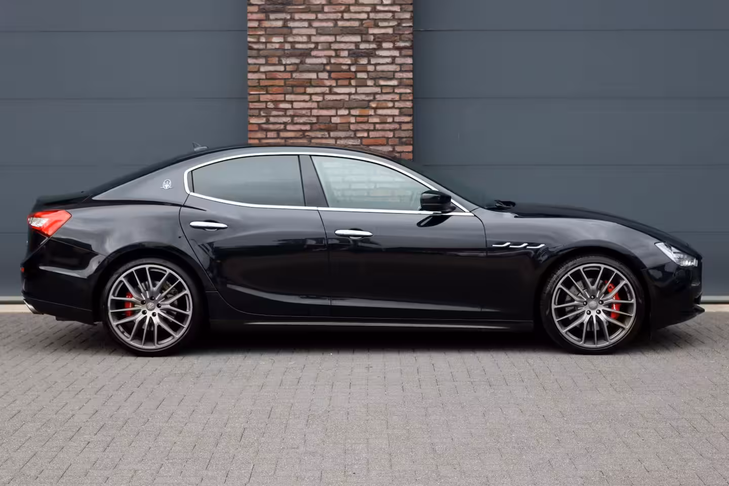 Maserati Ghibli 3.0 S Q4 | Carbon | Bowers&Wilkins | Stoelventilatie | Memory | Variabel Onderstel | Apple
