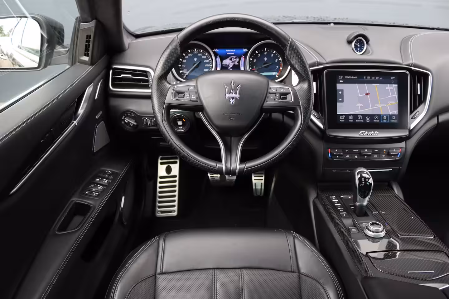 Maserati Ghibli 3.0 S Q4 | Carbon | Bowers&Wilkins | Stoelventilatie | Memory | Variabel Onderstel | Apple